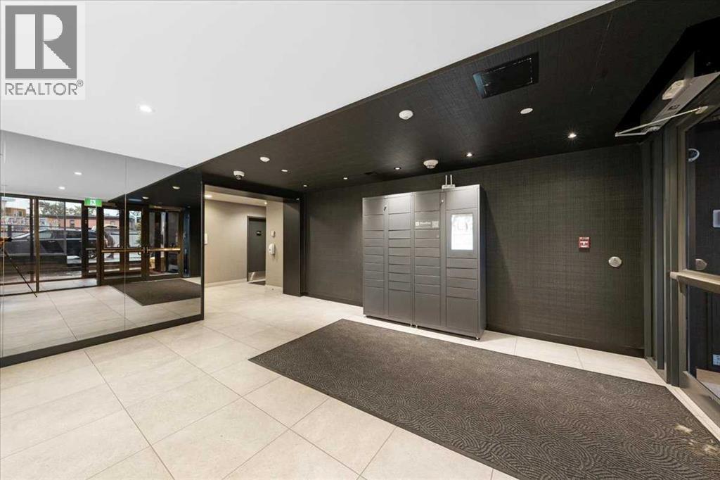 310, 327 9A Street NW