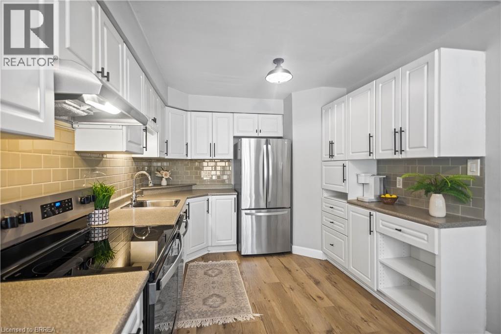 149 BRANTWOOD PARK Road Unit# F