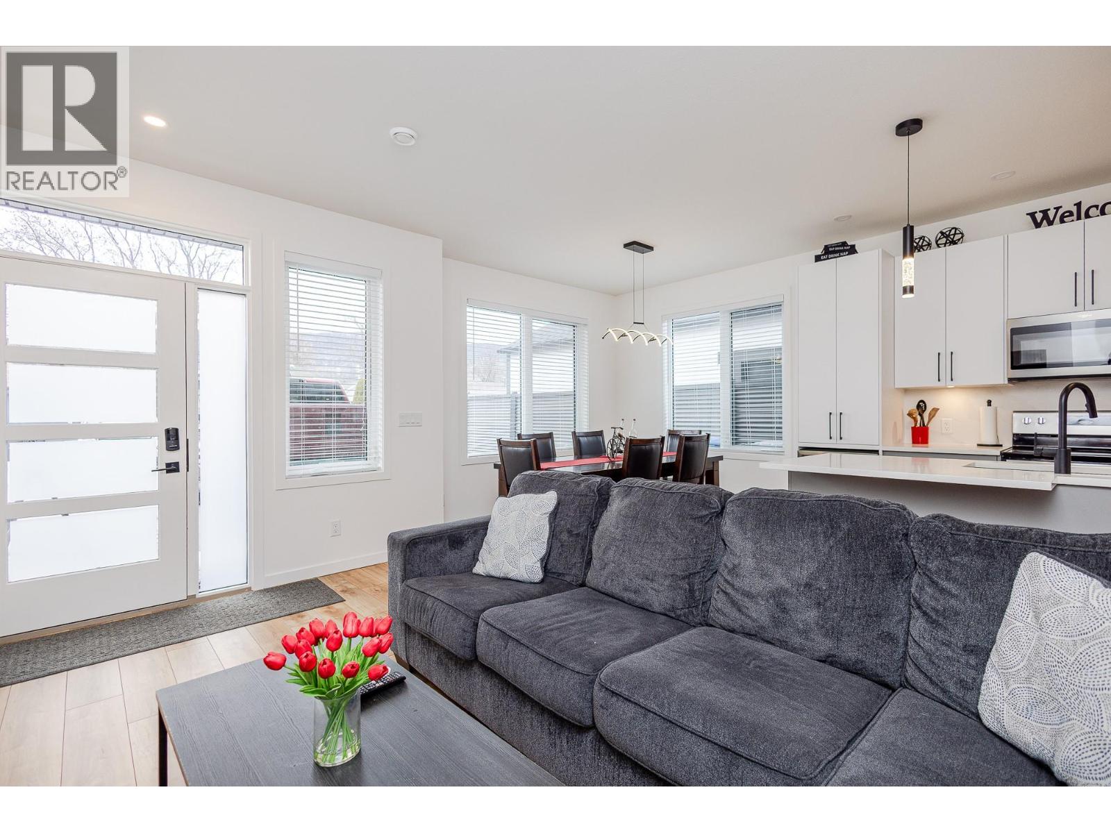 169 Maple Street Unit# 103