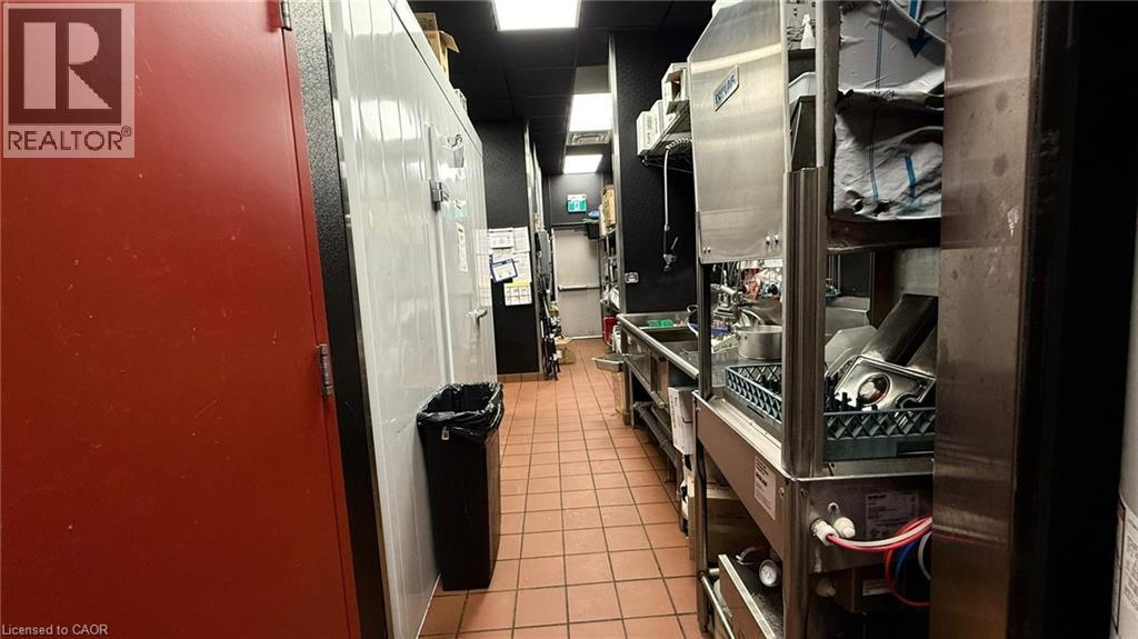 1675 TENTH LINE Road Unit# B-19