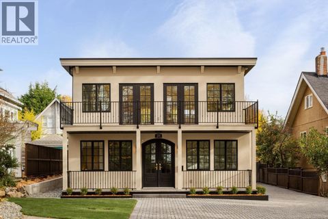 135 Passmore St Victoria BC V8S3V6