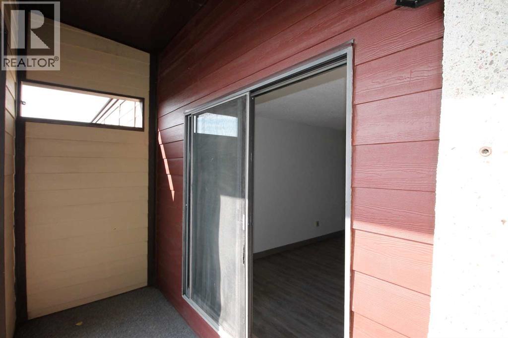 26, 3440 23 Avenue S