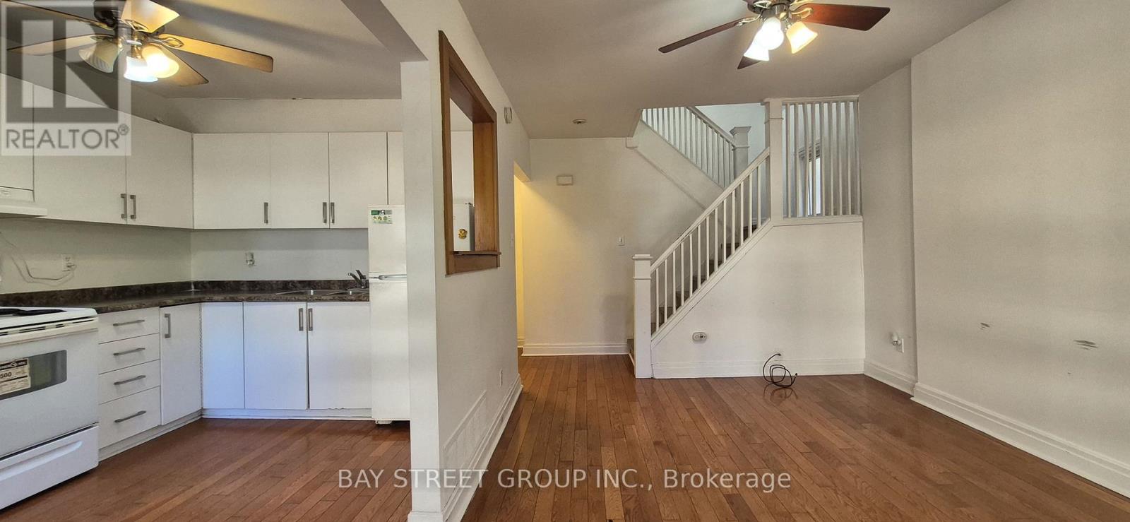 6 FERNDALE AVENUE