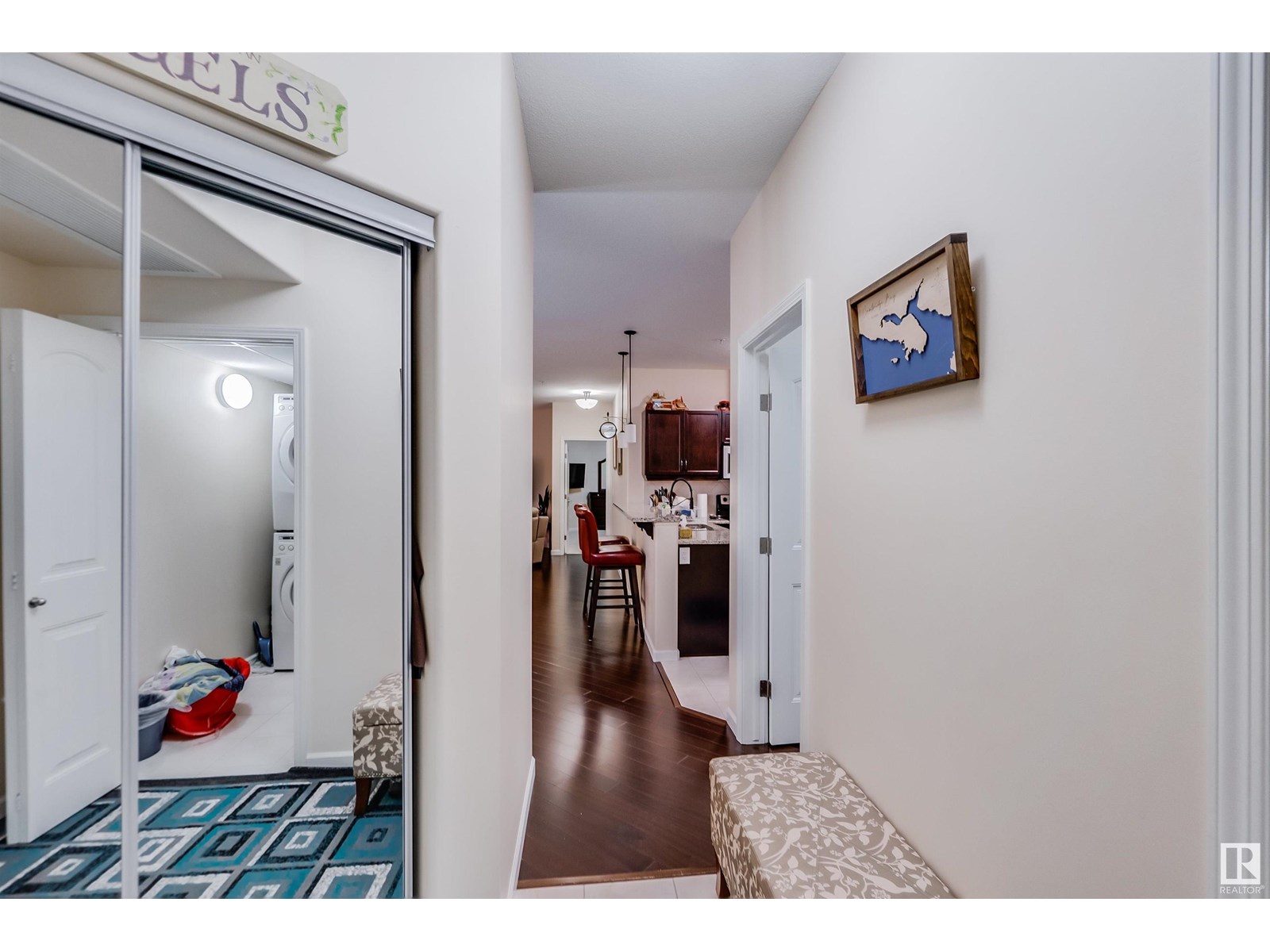 #322 6083 MAYNARD WY NW
