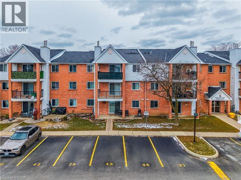 1096 JALNA Boulevard Unit# 28 London ON N6E3B8