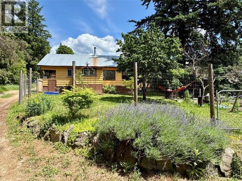 5128 Duck Creek Road Wynndel BC V0B2N0