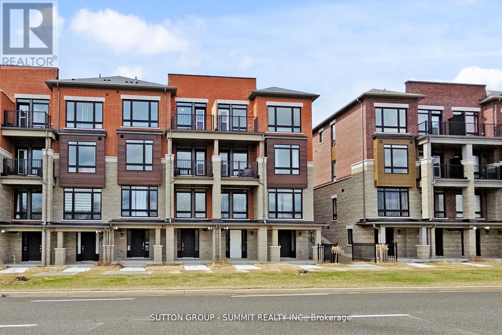 460 SALEM ROAD S