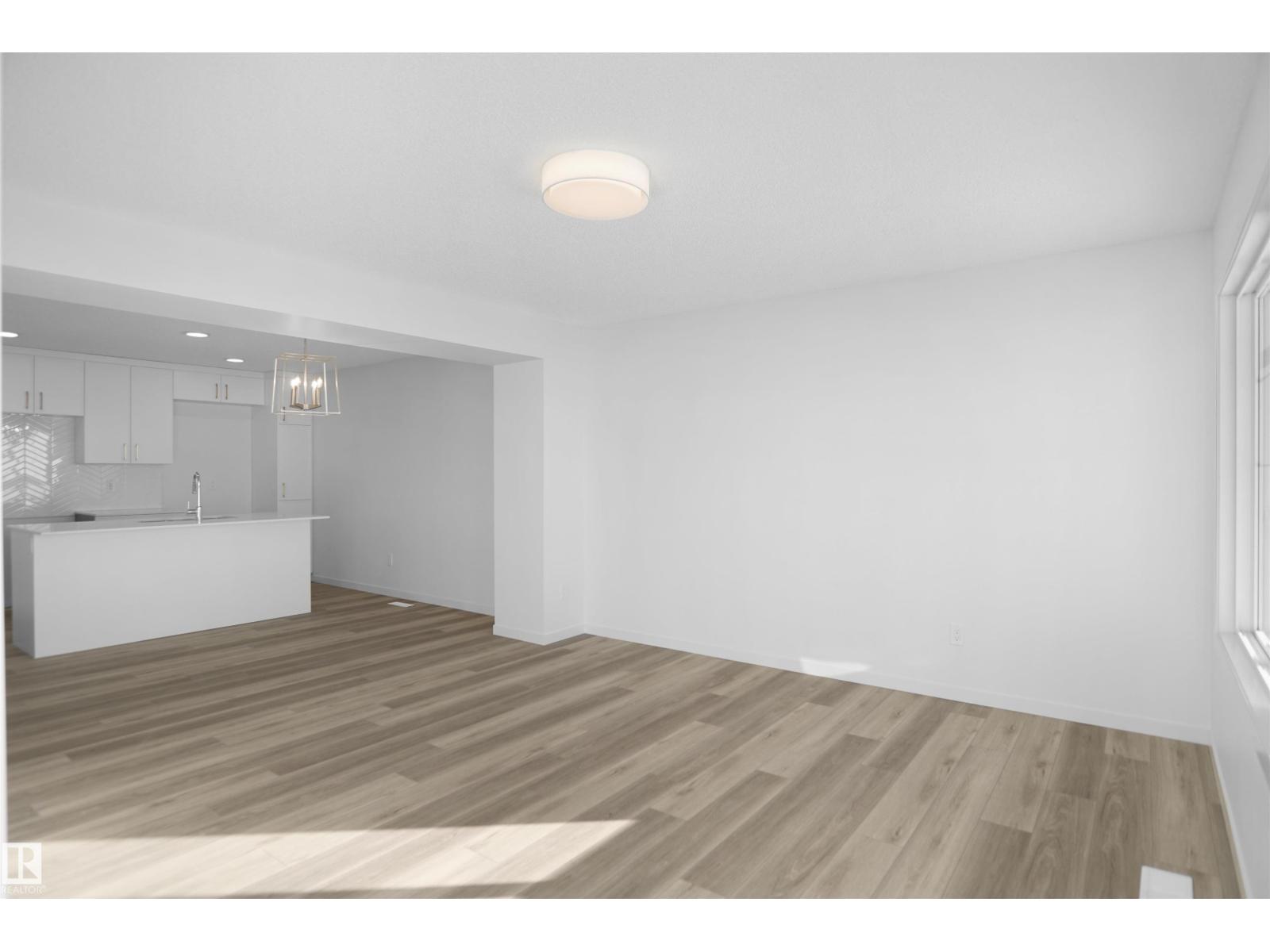 3 Edgewater CL
