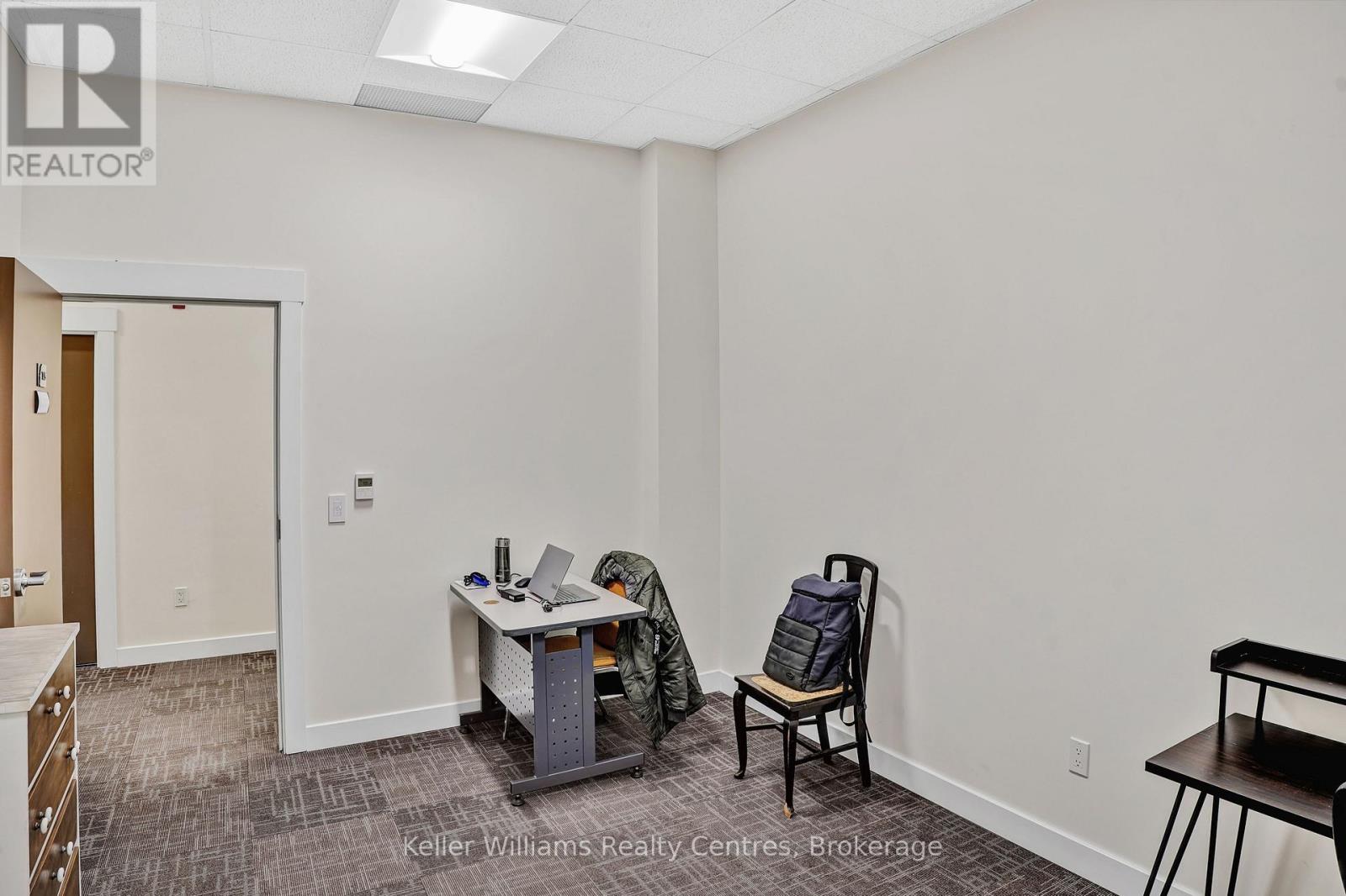 105 - 1020 GODERICH STREET