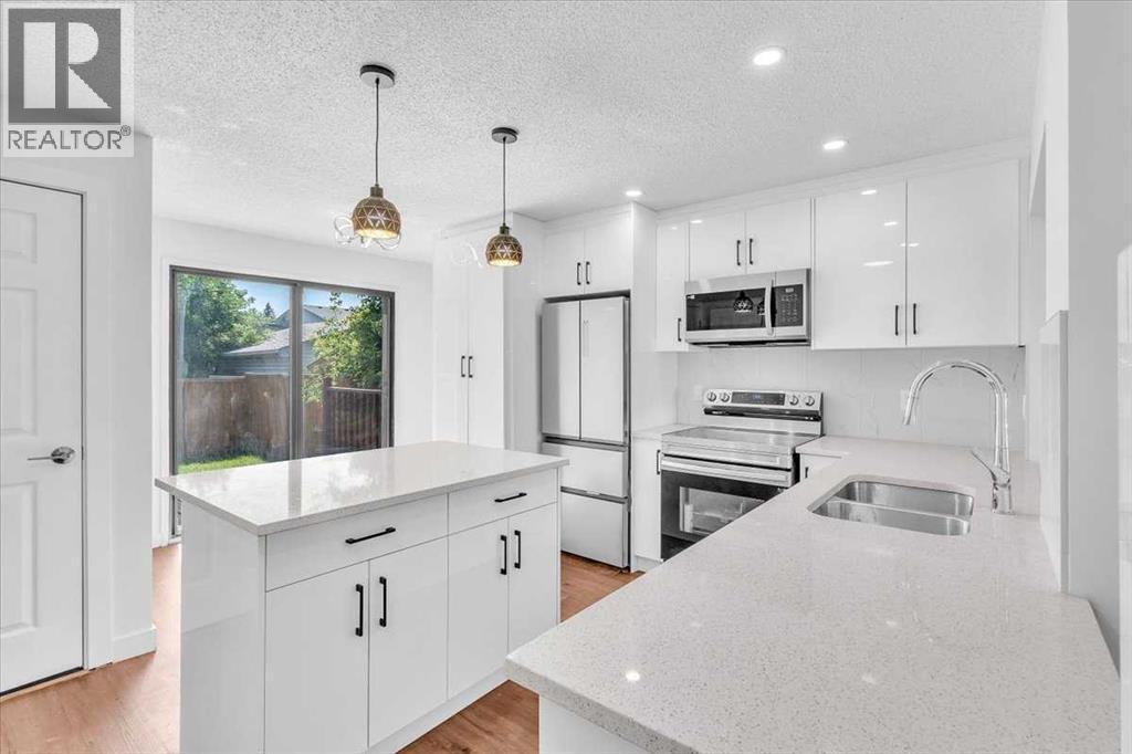 99 Shawmeadows Close SW