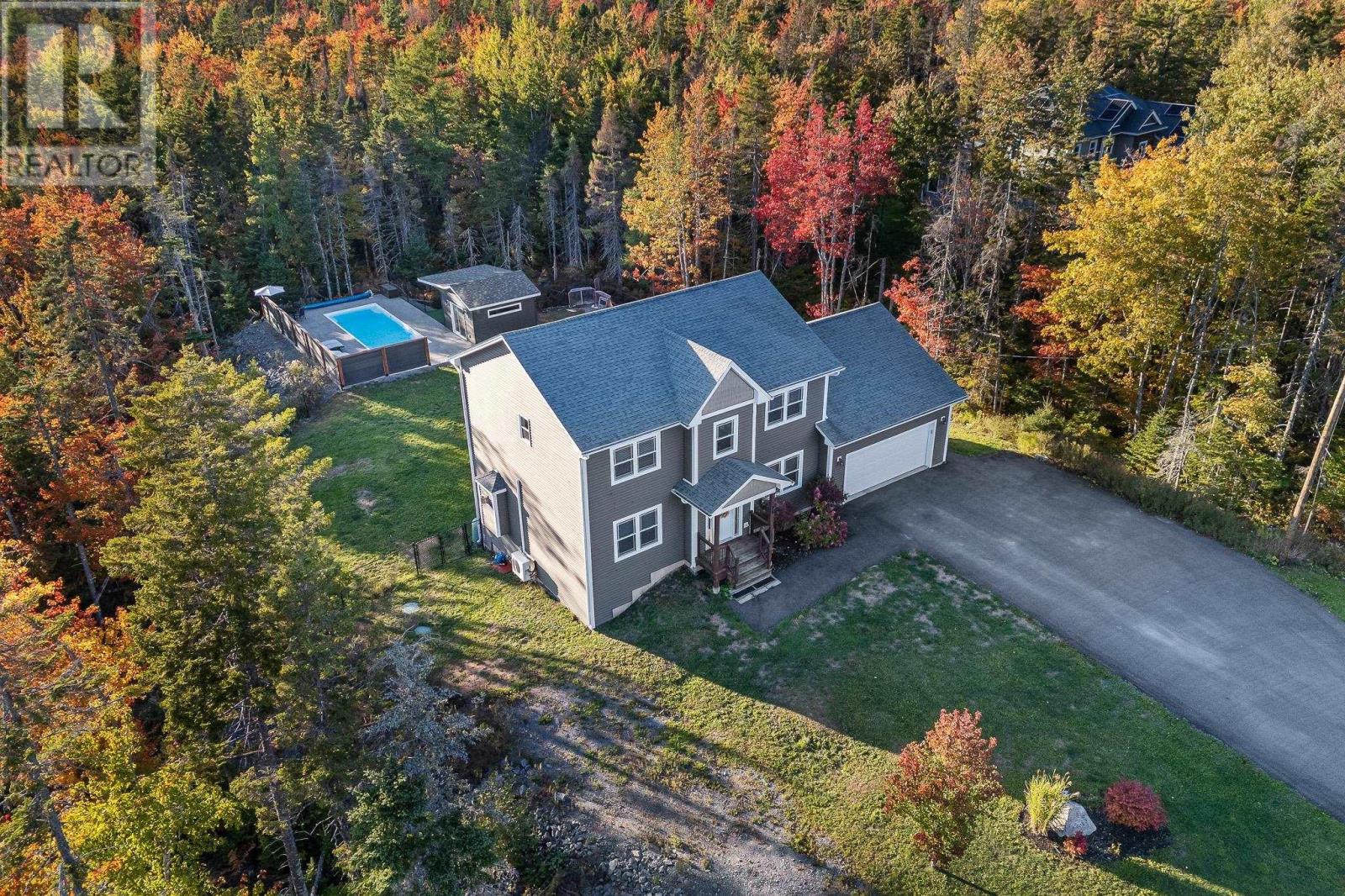 196 Confederation Avenue - Photo 3