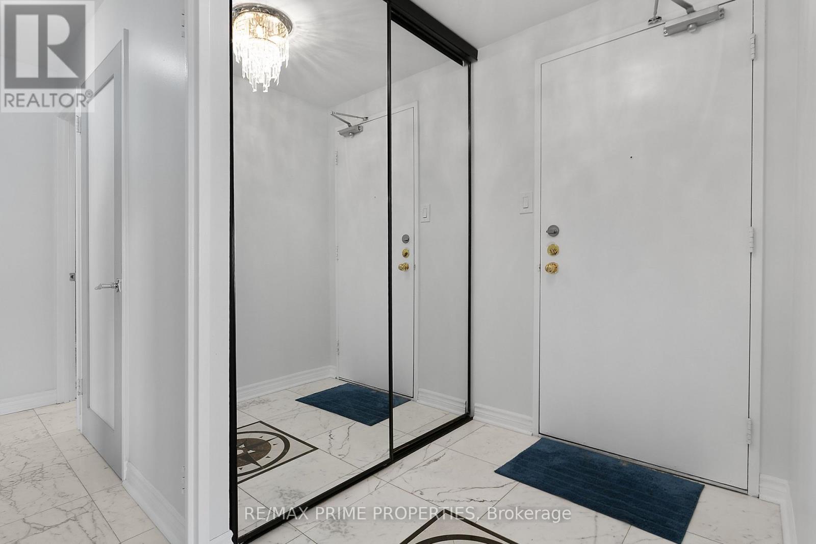 1603 - 1081 AMBLESIDE DRIVE