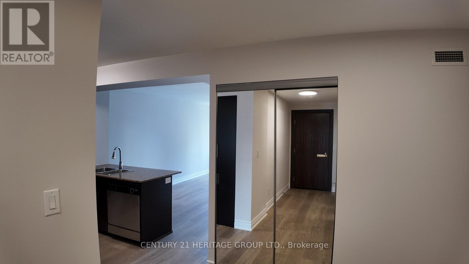 601 - 233 SOUTH PARK ROAD