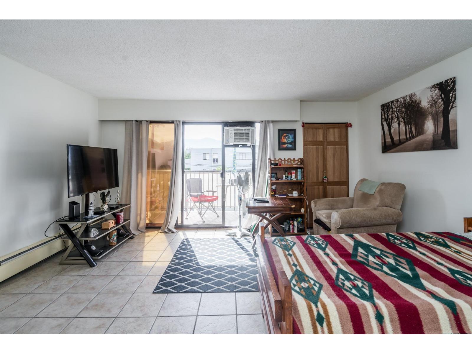 204 9477 COOK STREET|Chilliwack Proper West