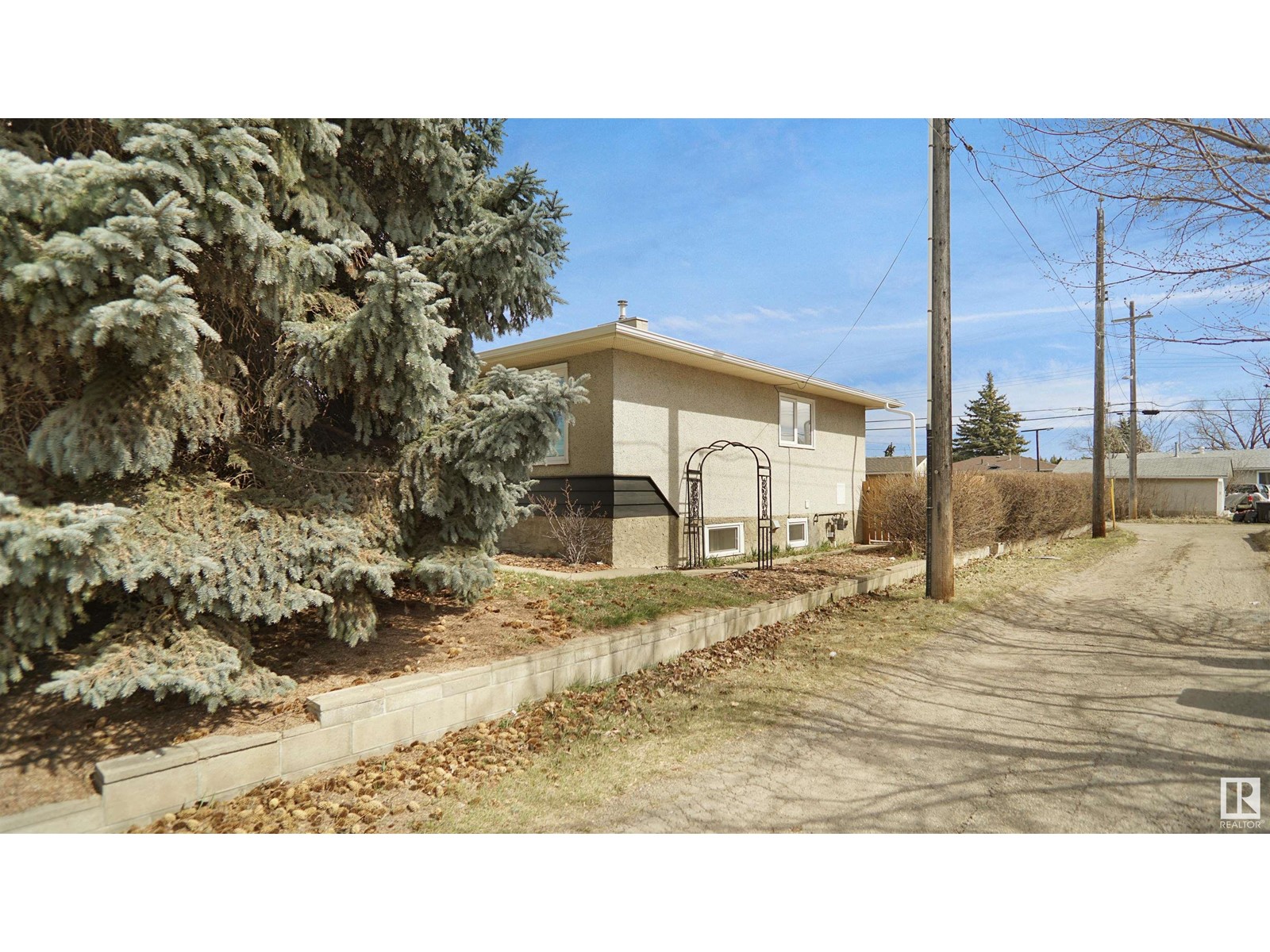 12815 79 ST NW