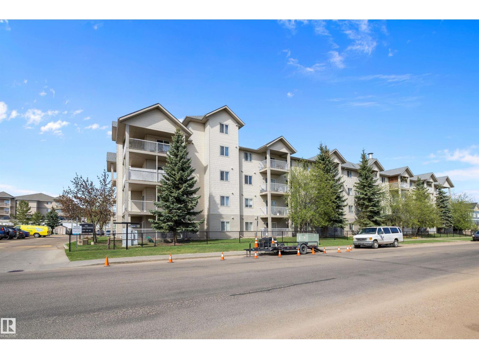 #415 12550 140 AV NW