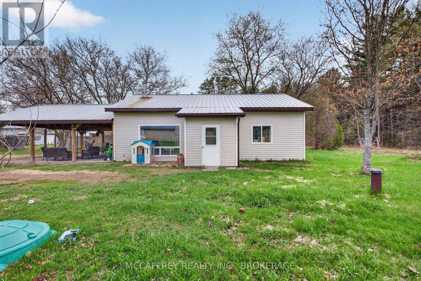 14 GLASTONBURY ROAD