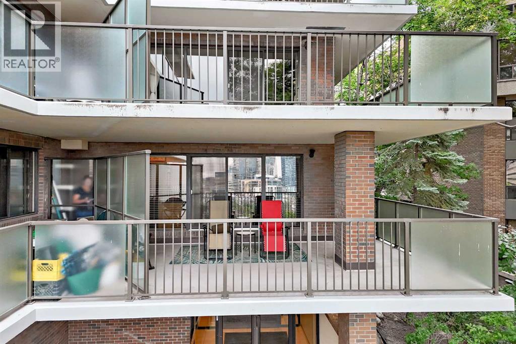 101, 300 Meredith Road NE