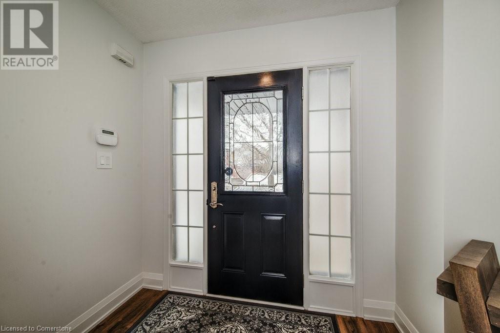 33 HENDERSON Drive