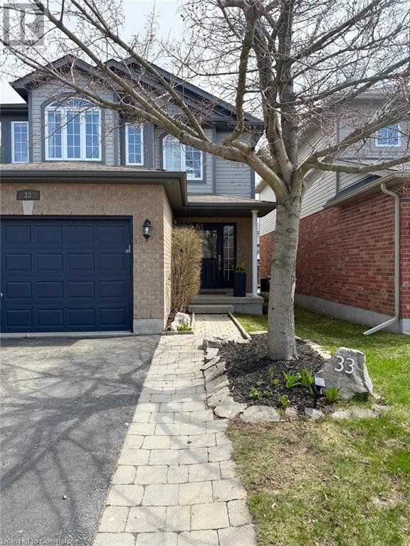 33 HENDERSON Drive