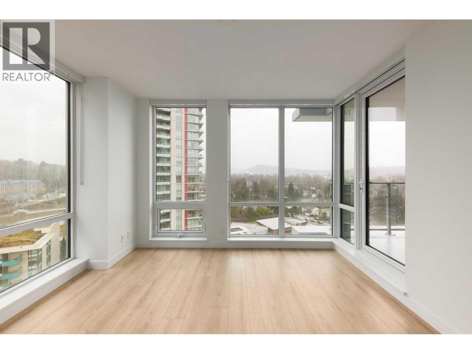 1203 1500 FERN STREET