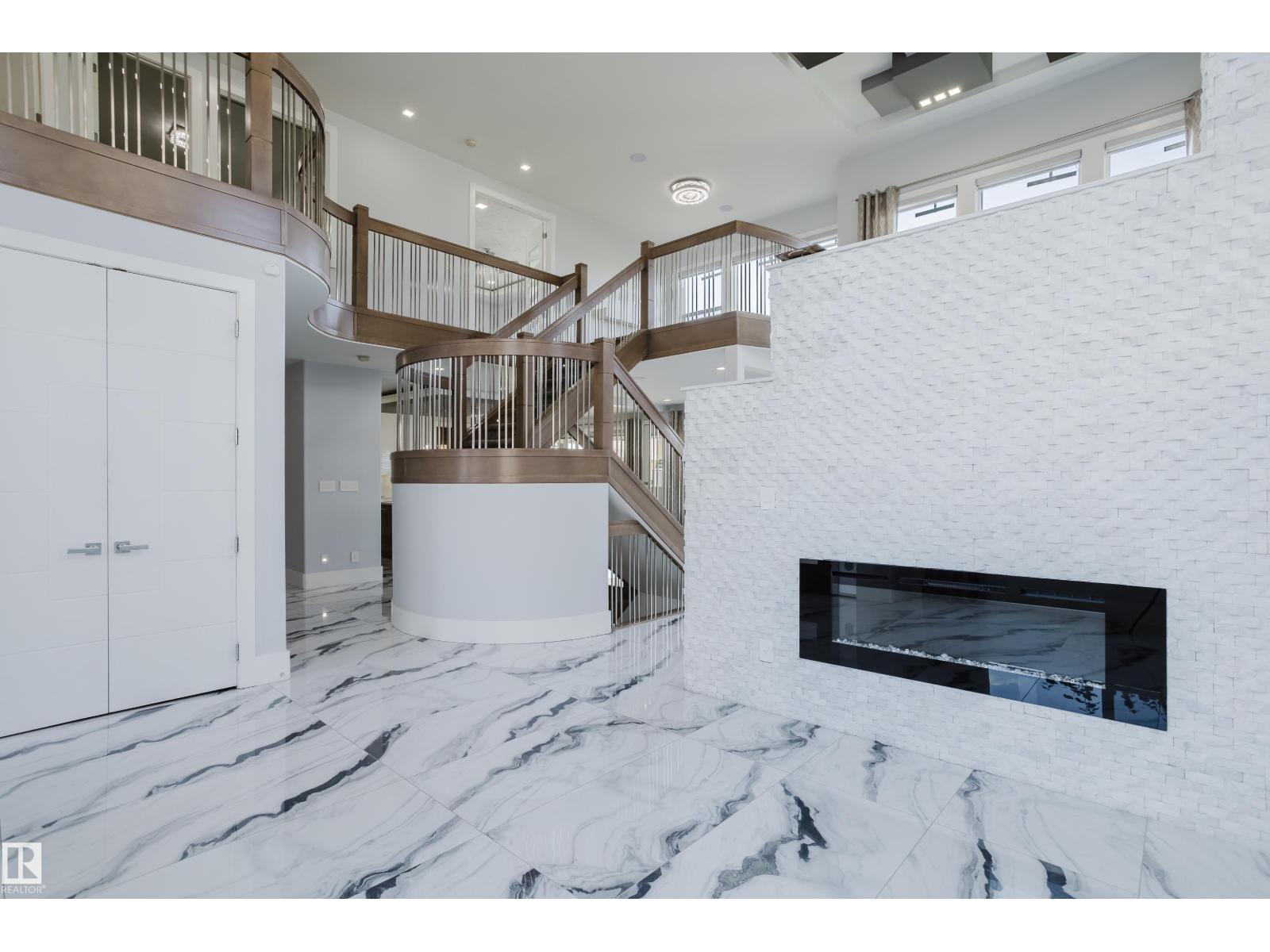 1440 25 ST NW