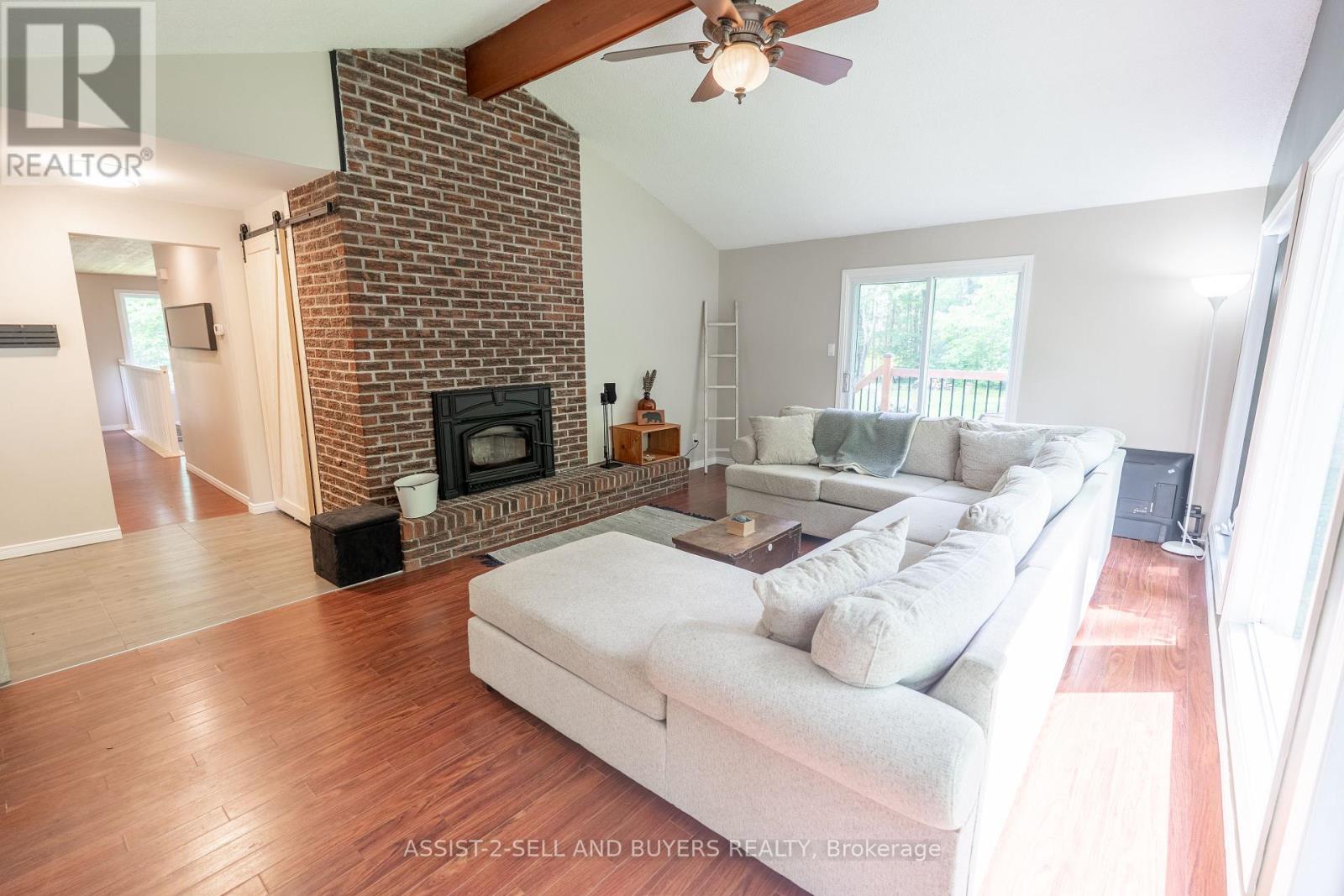 81 SEGUINBOURG ROAD
