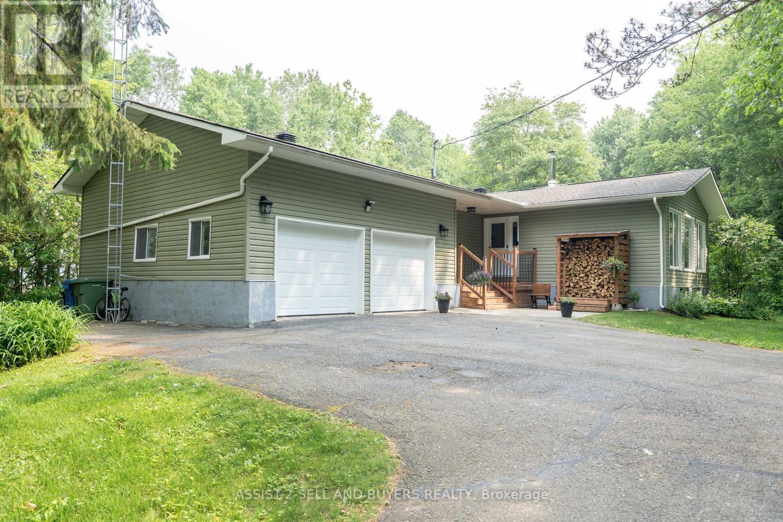 81 SEGUINBOURG ROAD
