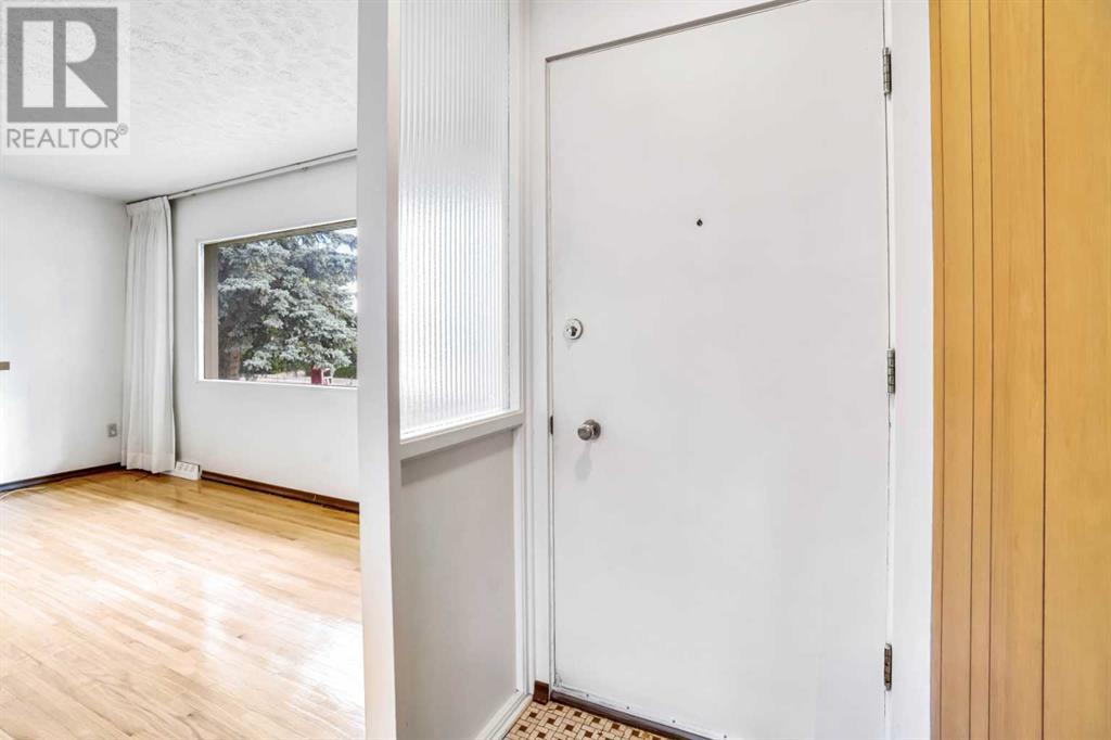 53 Hollyburn Road SW