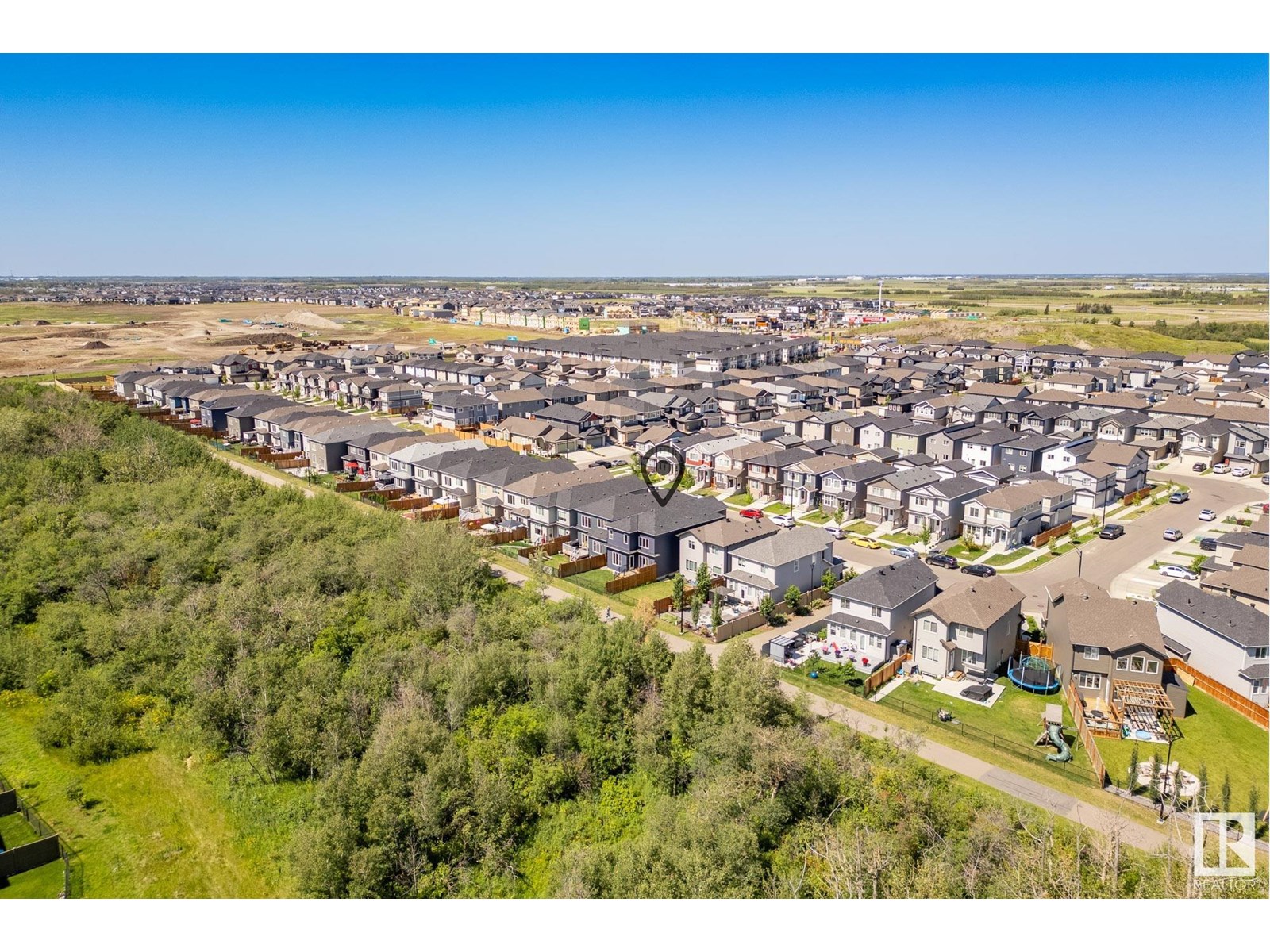 6419 175 AV NW