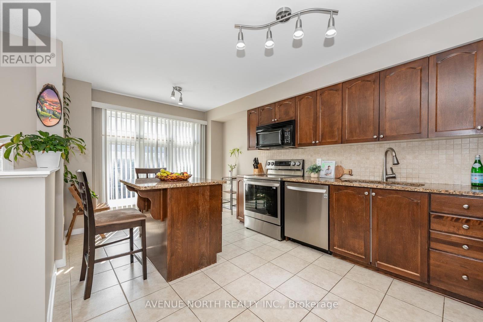 283 STROGET PRIVATE