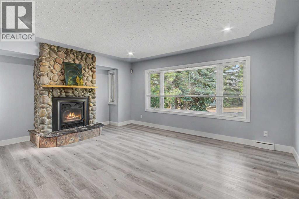 18 Collingwood Place NW