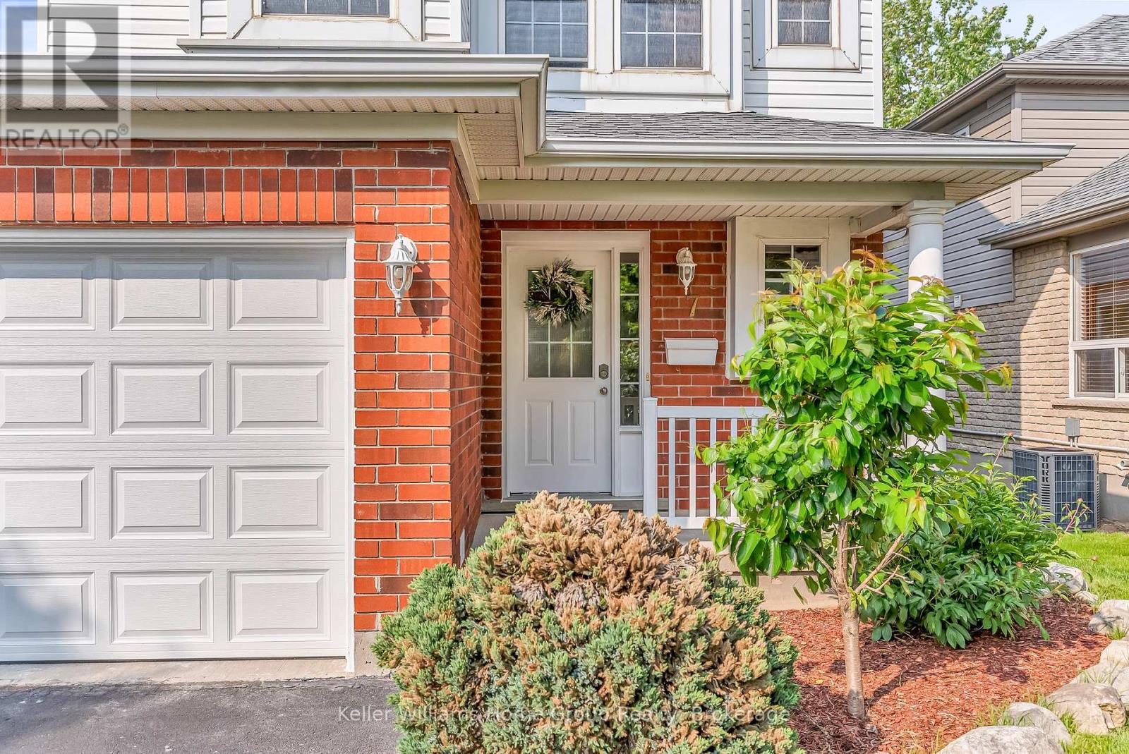 7 EVANS DRIVE
