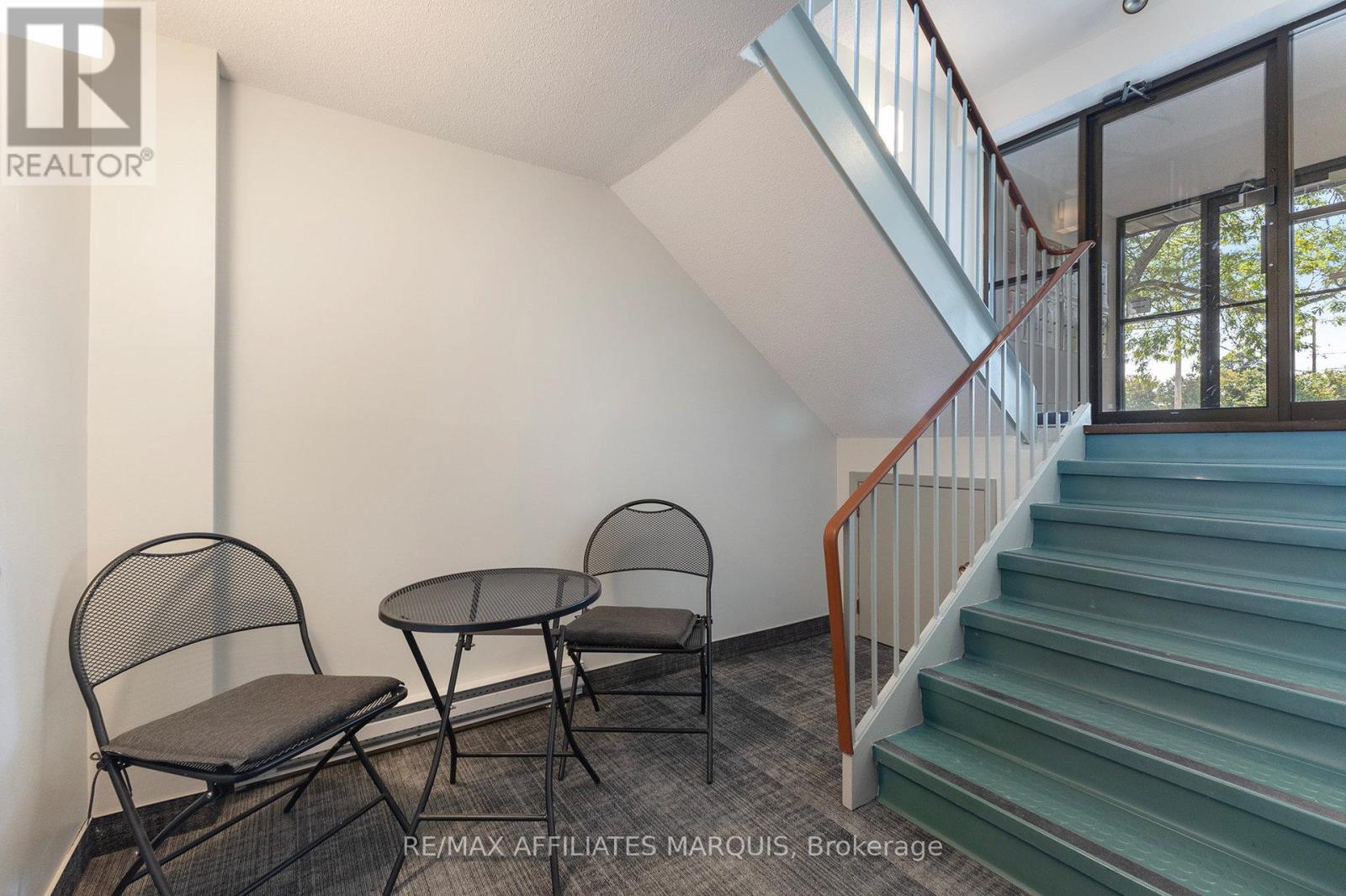 106 - 15 FINDLAY AVENUE