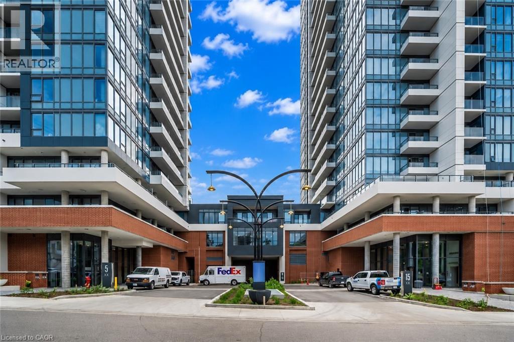 15 WELLINGTON Street S Unit# 1007
