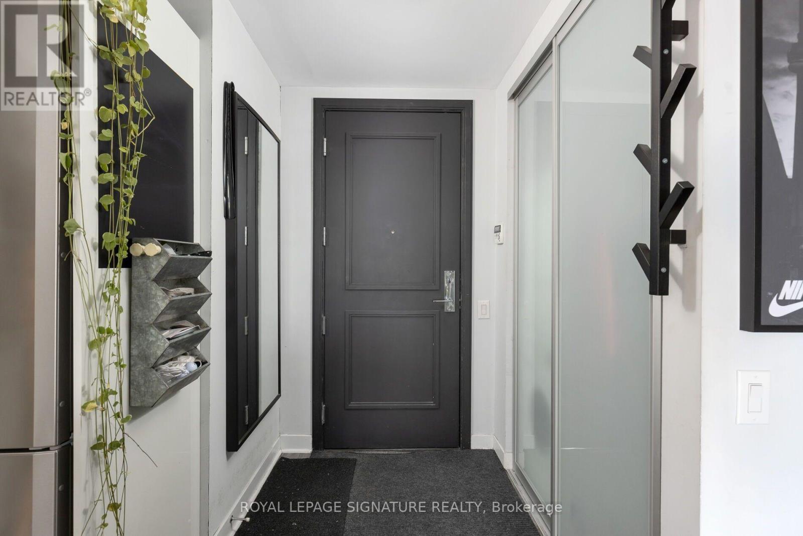 1903 - 88 PARK LAWN ROAD