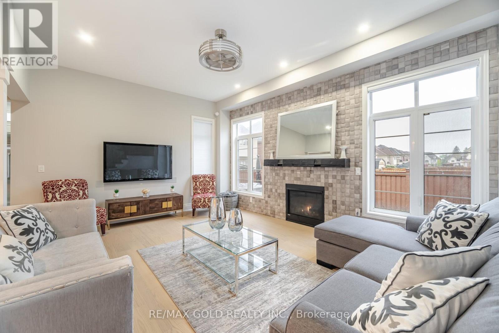 78 BURLWOOD ROAD