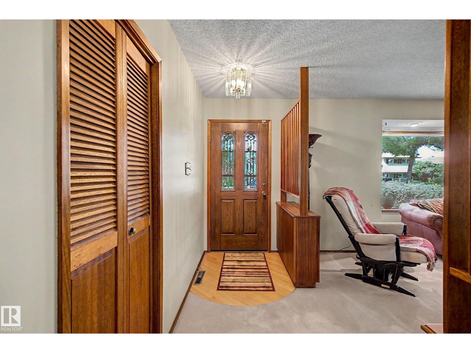 6115 152A AV NW