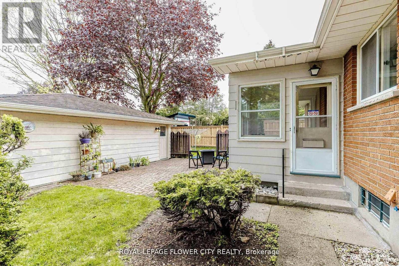 15 CUMBERLAND CRESCENT