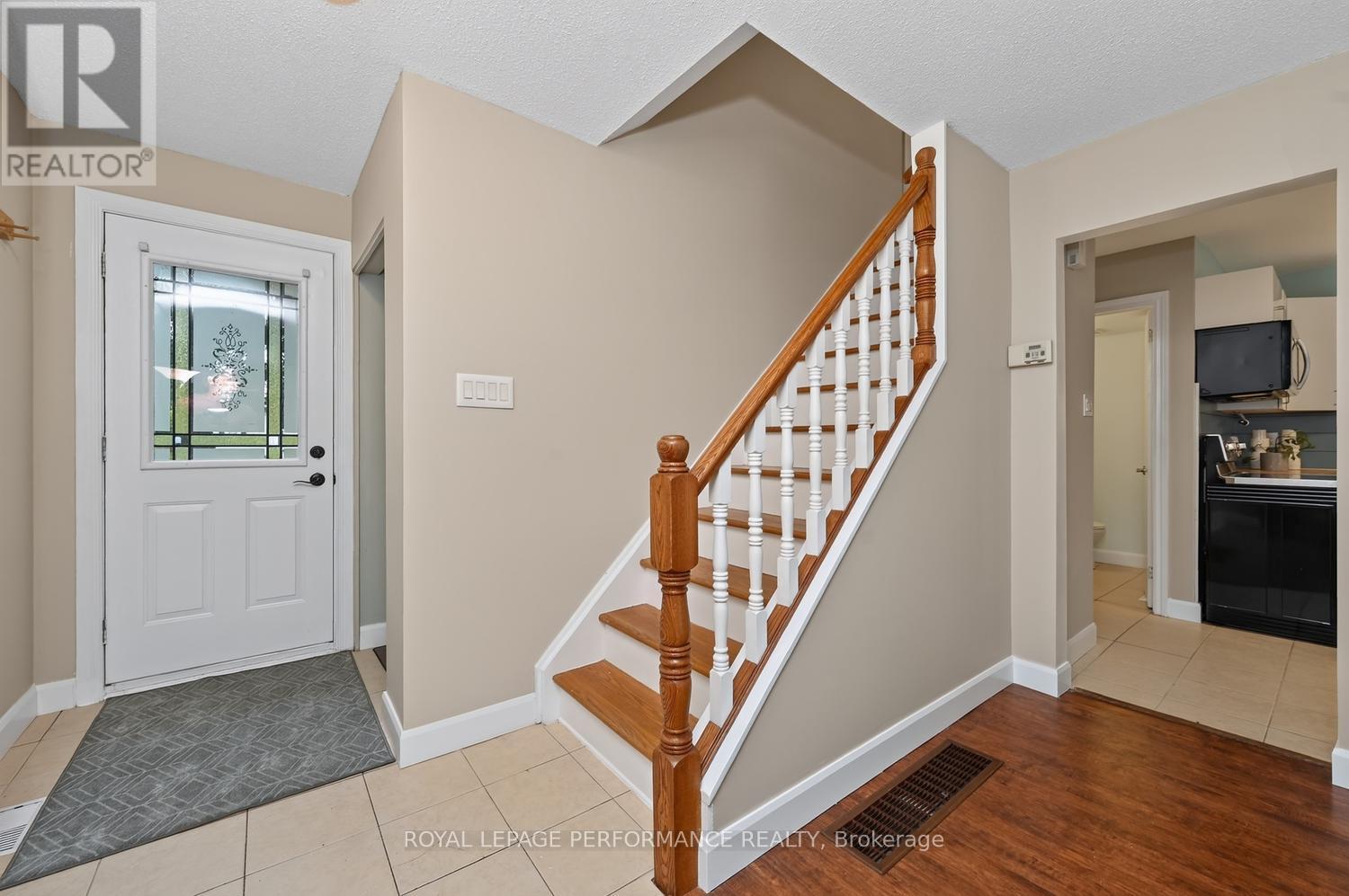 37 OBERON STREET