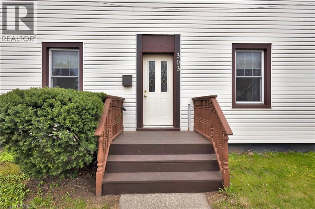 303 DALHOUSIE Street