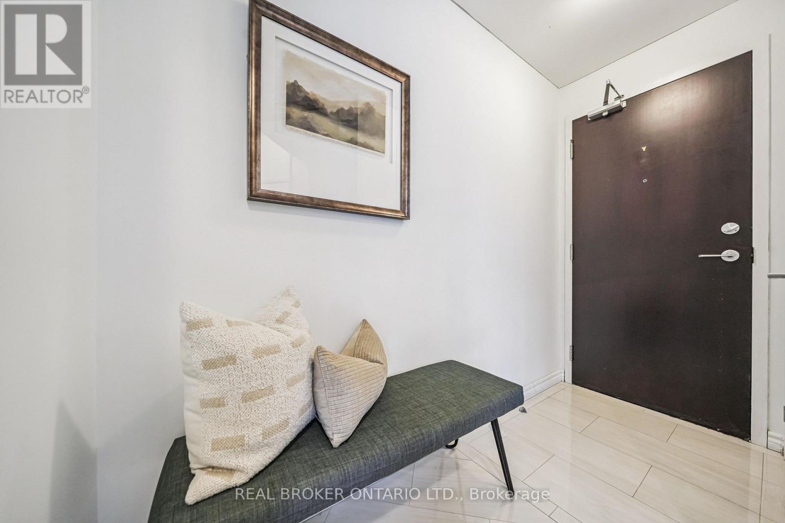 1222 - 231 FORT YORK BOULEVARD