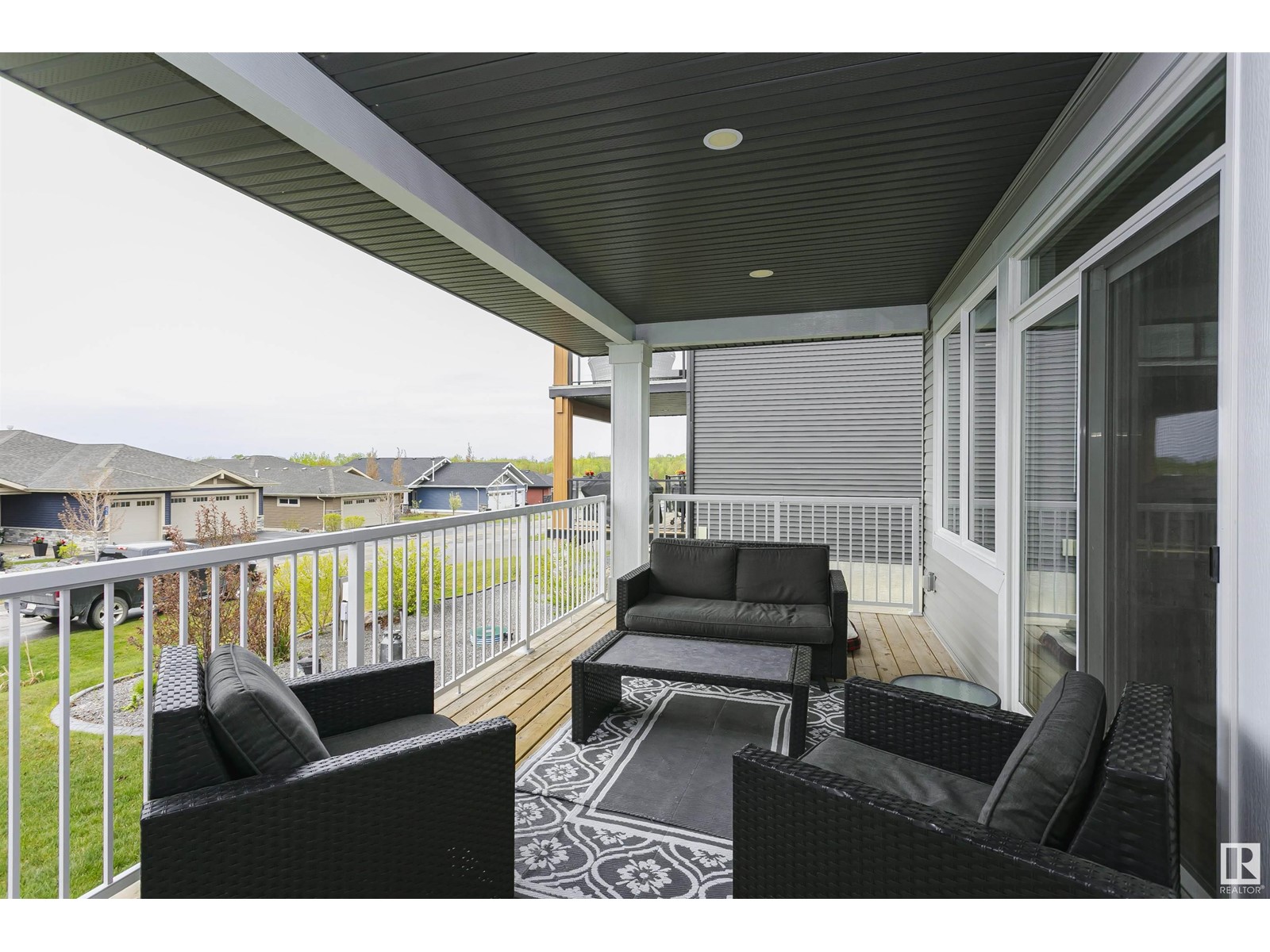 #611 55101 STE ANNE TRAIL