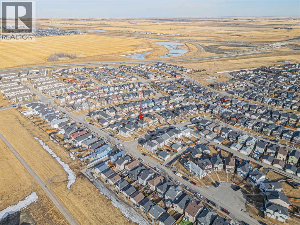 427 Saddlebrook Way NE