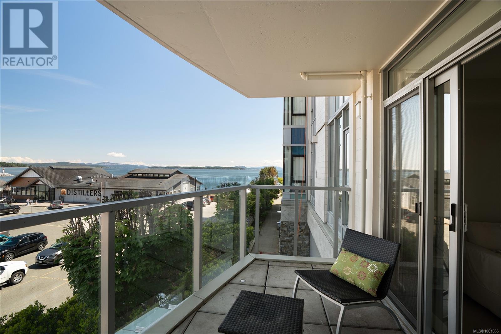 201 9809 Seaport Pl
