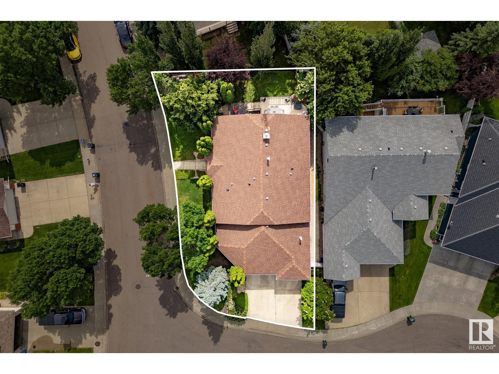 47 CHARLTON RD