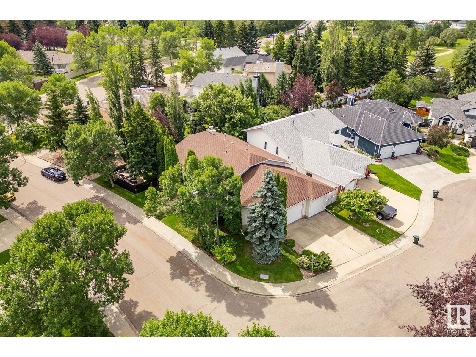 47 CHARLTON RD