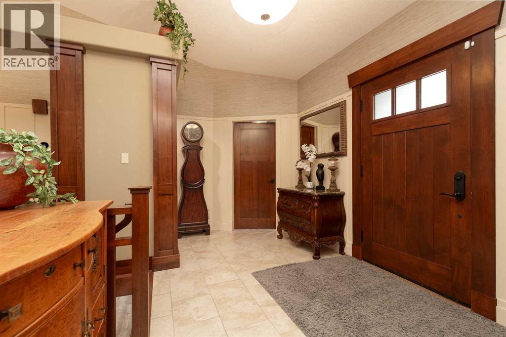 1003 Canyon Boulevard W