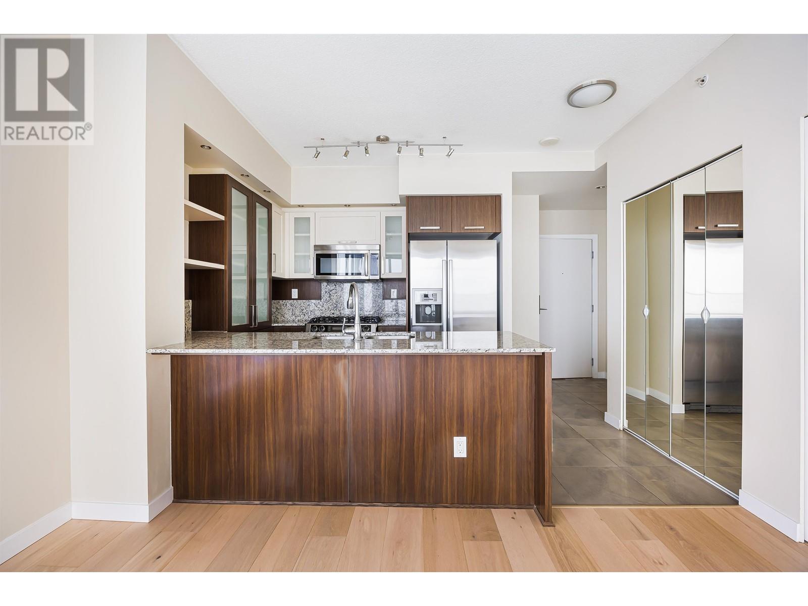 2905 2980 ATLANTIC AVENUE