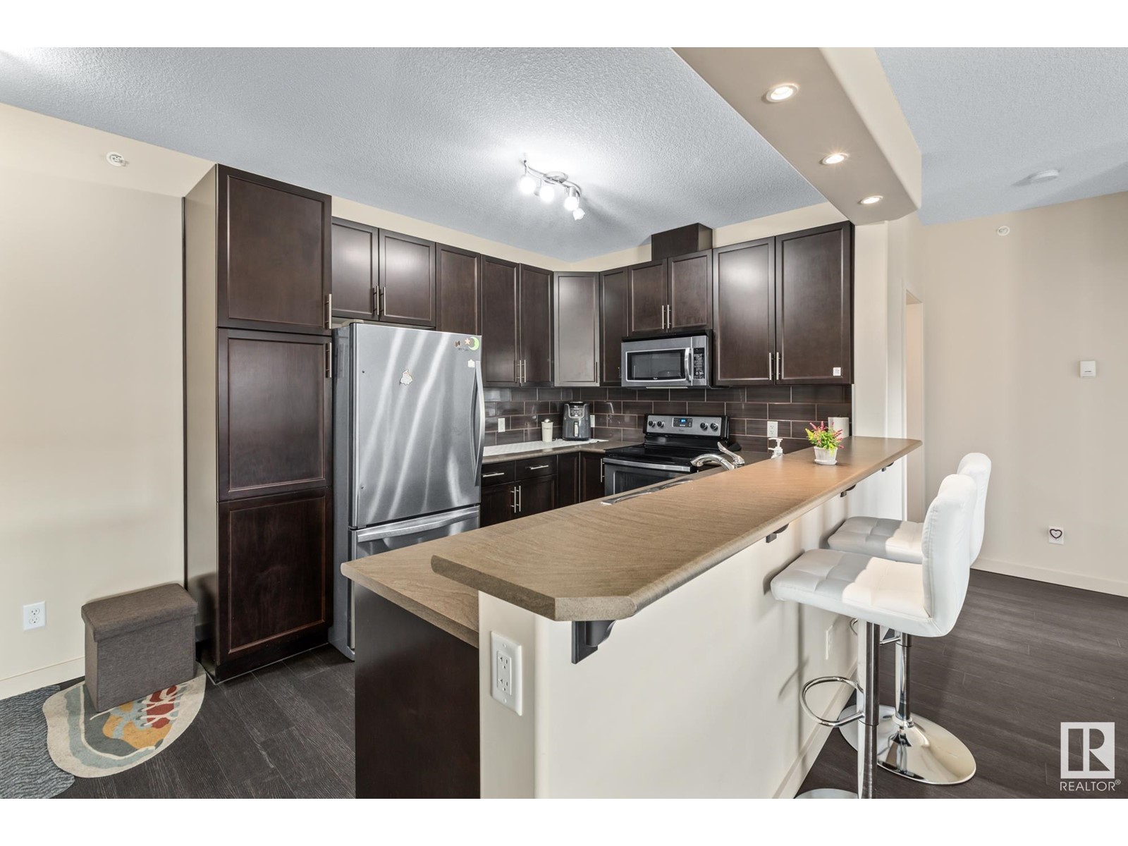 #457 11517 ELLERSLIE RD SW